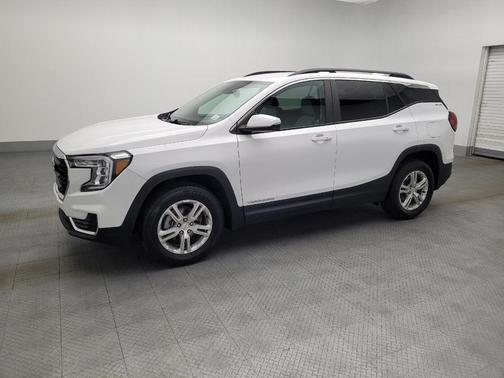 Summit White 2023 GMC Terrain SLE