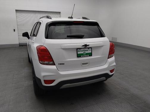 Summit White 2020 Chevrolet Trax LT