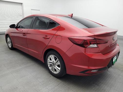 Scarlet Red Pearl 2020 Hyundai ELANTRA SEL