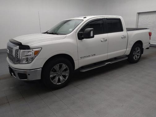 White 2019 Nissan Titan SV