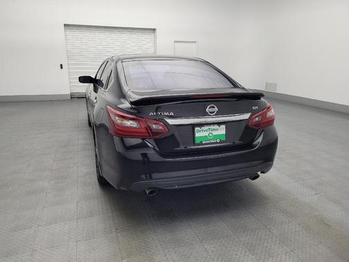 2017 Nissan Altima 2.5 SR