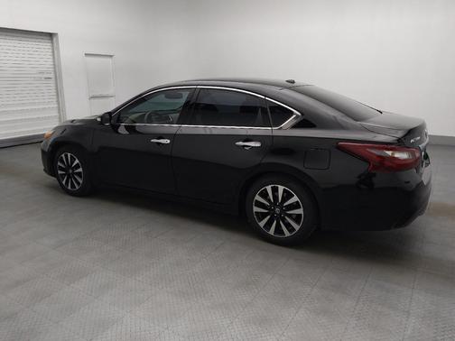 Super Black 2018 Nissan Altima 2.5 SL
