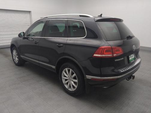 2016 Volkswagen Touareg VR6 Sport