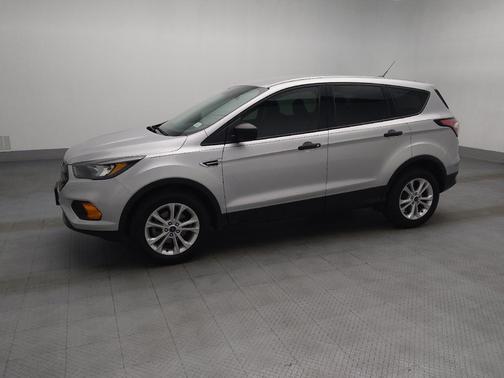Ingot Silver Metallic 2018 Ford Escape S