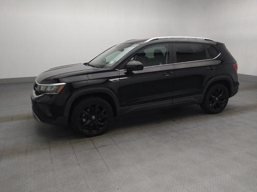 Deep Black Pearl 2023 Volkswagen Taos 1.5T SE