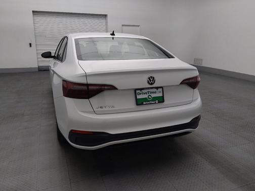Pure White 2024 Volkswagen Jetta 1.5T S