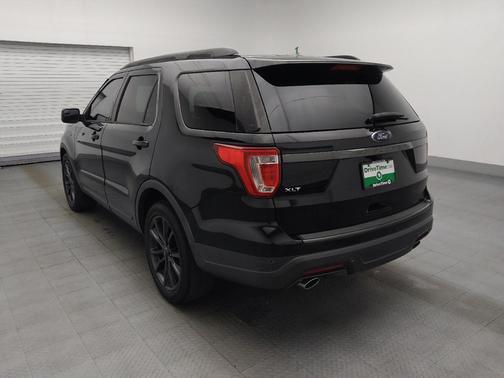 Shadow Black 2018 Ford Explorer XLT
