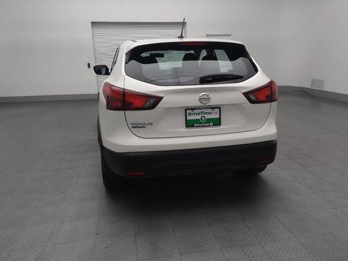 2017 Nissan Rogue Sport S