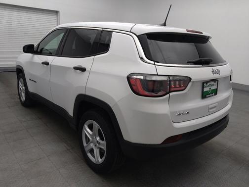 Bright White Clearcoat 2023 Jeep Compass Sport
