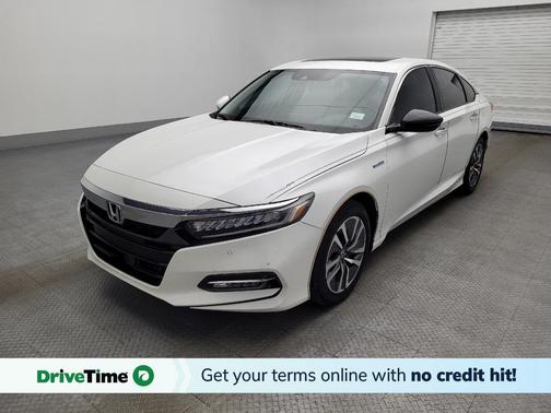 White 2018 Honda Accord Hybrid Touring