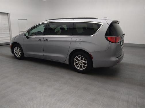 2020 Chrysler Voyager LXI