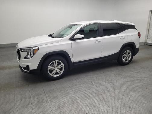 Summit White 2024 GMC Terrain SLE