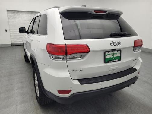 2018 Jeep Grand Cherokee Laredo E