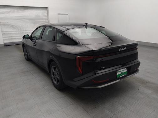 Aurora Black Pearl 2025 Kia K4 LXS
