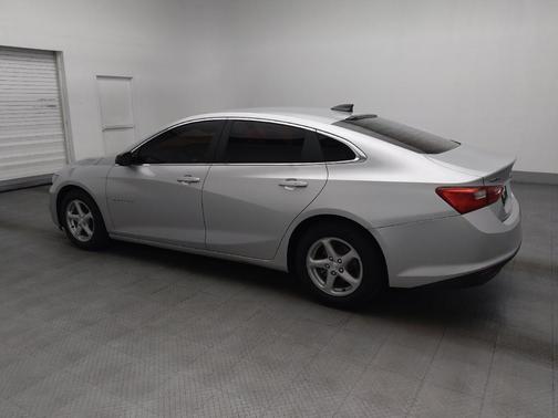 Silver Ice Metallic 2018 Chevrolet Malibu 1LS
