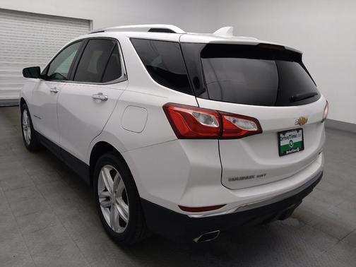 White 2018 Chevrolet Equinox Premier w/2LZ