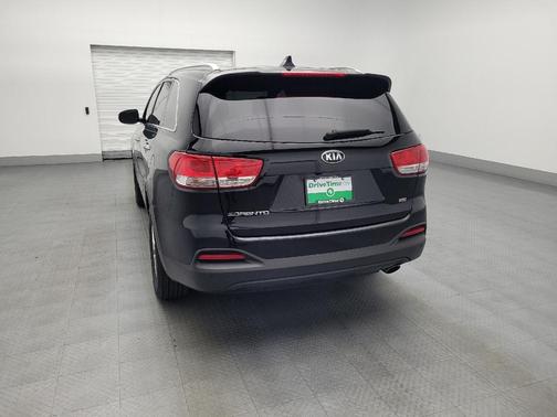 2018 Kia Sorento LX