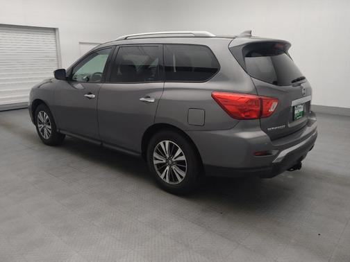 2019 Nissan Pathfinder SV