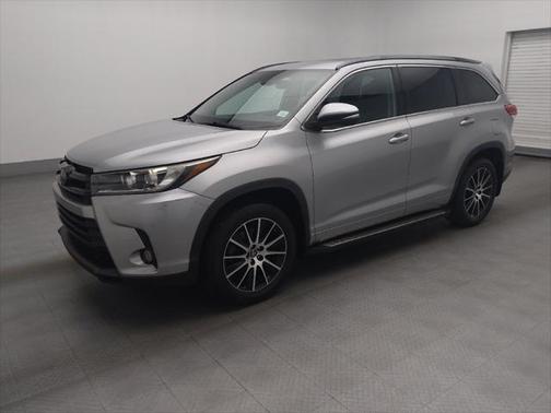 2018 Toyota Highlander SE