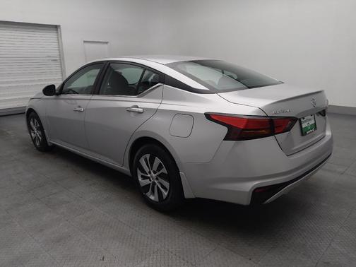 2022 Nissan Altima S FWD