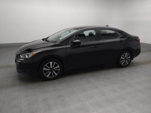 Super Black 2024 Nissan Versa 1.6 SV