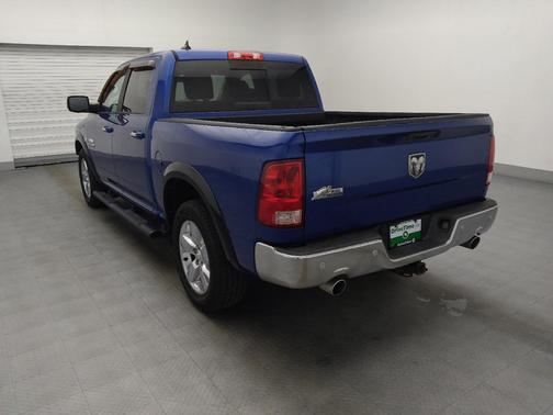 Blue Streak Pearlcoat 2016 RAM 1500 Big Horn