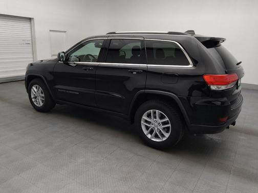 Diamond Black Crystal Pearlcoat 2017 Jeep Grand Cherokee Laredo