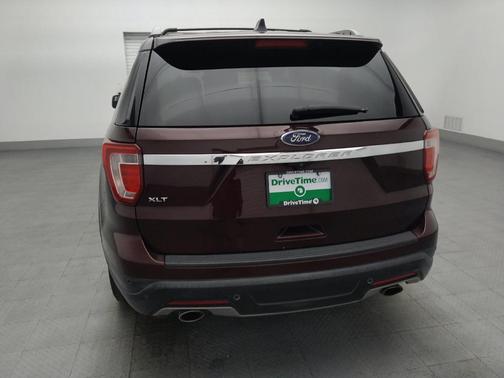 Burgundy Velvet Metallic Tinted Clearcoat 2018 Ford Explorer XLT