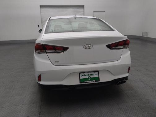 2019 Hyundai SONATA SE