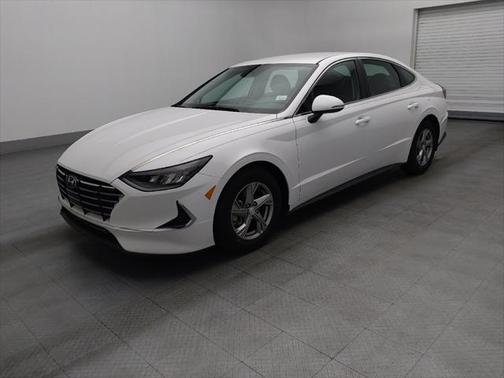 2022 Hyundai SONATA SE