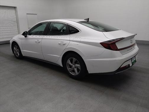 2022 Hyundai SONATA SE