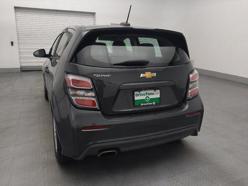 Nightfall Gray Metallic 2020 Chevrolet Sonic FWD Hatchback 1FL 5-Door