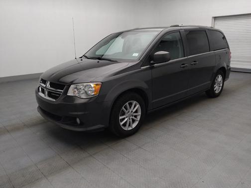Granite Pearlcoat 2019 Dodge Grand Caravan SXT