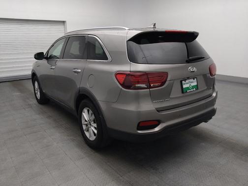 Titanium Silver 2019 Kia Sorento LX