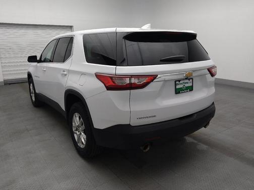 Summit White 2021 Chevrolet Traverse LS