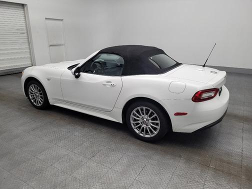 2020 FIAT 124 Spider Base