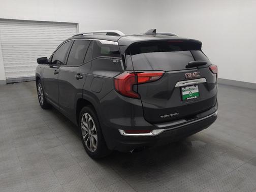 Graphite Gray Metallic 2020 GMC Terrain SLT