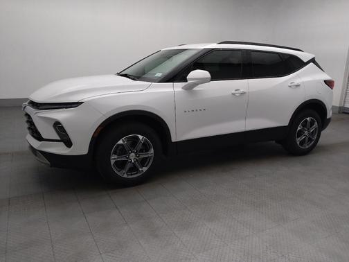 Summit White 2024 Chevrolet Blazer 2LT
