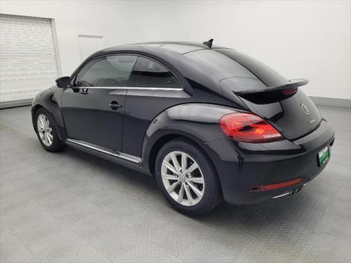 2018 Volkswagen Beetle 2.0T SE