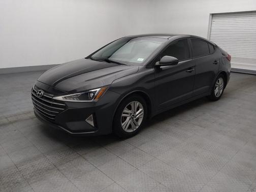 Gray 2020 Hyundai ELANTRA SEL