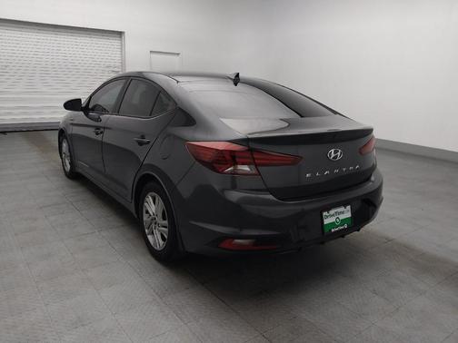 Gray 2020 Hyundai ELANTRA SEL