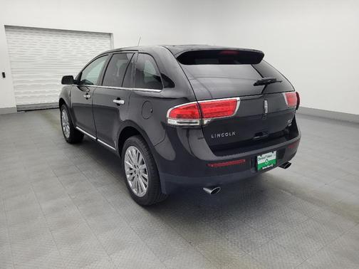 Tuxedo Black Metallic 2014 Lincoln MKX Base