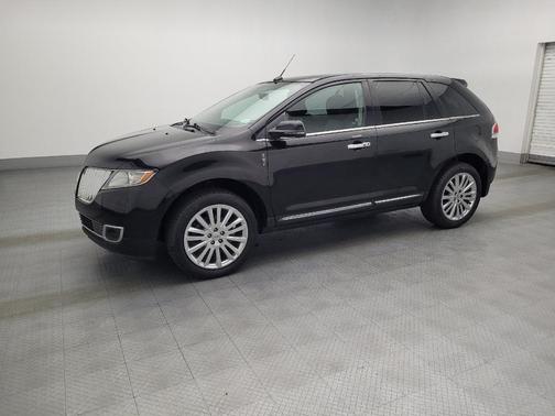 Tuxedo Black Metallic 2014 Lincoln MKX Base