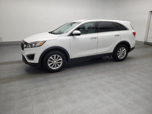 2018 Kia Sorento LX