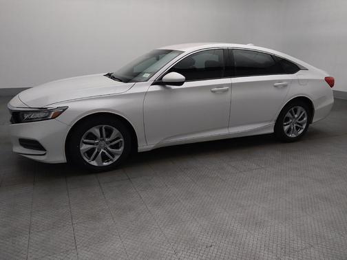 Platinum White Pearl 2018 Honda Accord LX