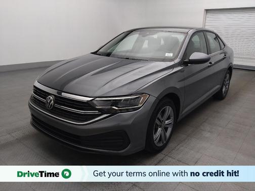 Platinum Gray Metallic 2024 Volkswagen Jetta 1.5T SE