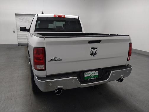 Bright White Clearcoat 2017 RAM 1500 Big Horn