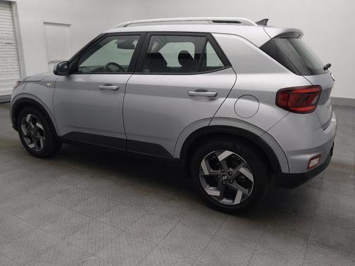 2021 Hyundai VENUE SEL