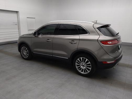 Luxe Silver Metallic 2017 Lincoln MKC Reserve