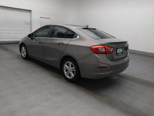 Silver Ice Metallic 2018 Chevrolet Cruze LT